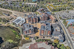 Ski Slope Steps From Unit, Quick Walk to Main St