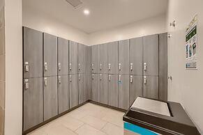 Ski Slope Steps From Unit, Quick Walk to Main St