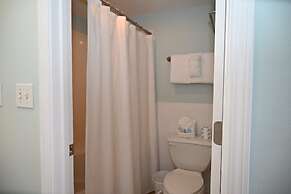 Terrace at Pelican Beach 1407 3 Bedroom Condo by Pelican Beach Managem