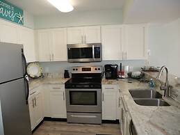 Pelican Beach 0202 1 Bedroom Condo by Pelican Beach Management