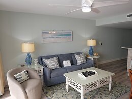 Pelican Beach 0202 1 Bedroom Condo by Pelican Beach Management