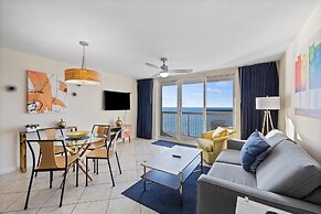 Pelican Beach 1702 1 Bedroom Condo by Pelican Beach Management