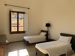 Porta Rossa Apartment