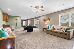 The Greenview Manor - Lake Views