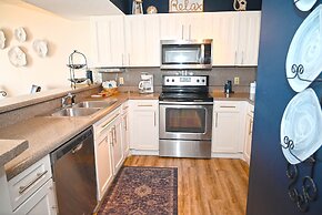 Pelican Beach 1506 1 Bedroom Condo by Pelican Beach Management