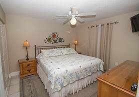 Pelican Beach 1504 1 Bedroom Condo by Pelican Beach Management