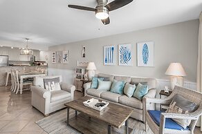 Pelican Beach 1716 2 Bedroom Condo by Pelican Beach Management