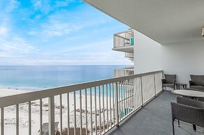 Pelican Beach 1716 2 Bedroom Condo by Pelican Beach Management