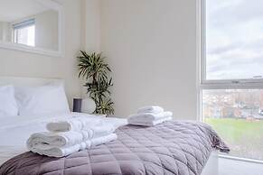 Modern 2 Bedroom Flat in Elephant and Castle