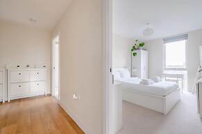 Modern 2 Bedroom Flat in Elephant and Castle