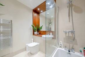 Modern 2 Bedroom Flat in Elephant and Castle