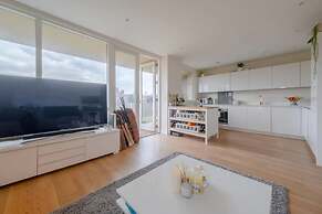 Modern 2 Bedroom Flat in Elephant and Castle