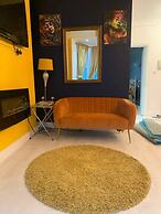 Flat in Kemptown. Road Opposite to Beach