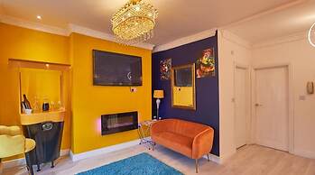 Flat in Kemptown. Road Opposite to Beach