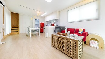 Gapyeong Dangdangi Dog Pension Purple