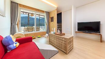 Gapyeong Dangdangi Dog Pension Purple