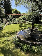 Rowan Brae Historic Guest House