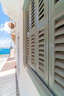 Central Valletta Townhouse