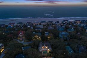 28 Beachwood West by Avantstay Close to Beach, Multiple Decks & Privat