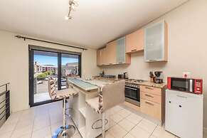 Delightful 2 Bedroom Townhouse in Woodstock