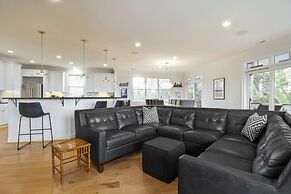 2701 Palm Boulevard by Avantstay Steps to the Beach, Ping Pong, Puttin