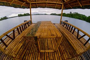 Almost Heaven Lake Resort by Cocotel