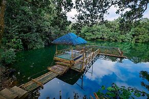 Almost Heaven Lake Resort by Cocotel