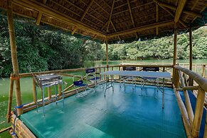 Almost Heaven Lake Resort by Cocotel