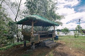 Almost Heaven Lake Resort by Cocotel