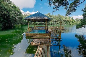 Almost Heaven Lake Resort by Cocotel