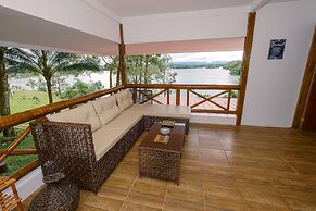 Almost Heaven Lake Resort by Cocotel