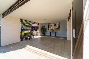 3 BR Pool Villa in Great Location BUB