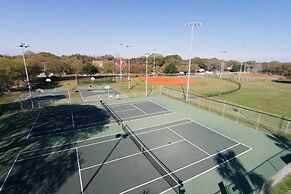 3704 Cameron by Avantstay Pool Bar Multiple Balconies!