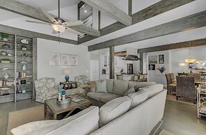 3704 Cameron by Avantstay Pool Bar Multiple Balconies!