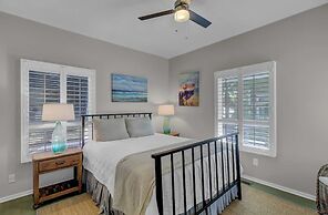 3704 Cameron by Avantstay Pool Bar Multiple Balconies!