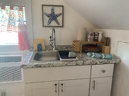 Loft At The Beach 1 Bedroom Apts by RedAwning