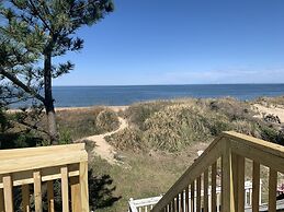 Loft At The Beach 1 Bedroom Apts by RedAwning