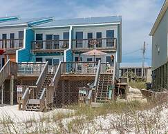 Pelican House 1 3 Bedroom Home