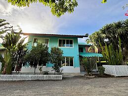 Baan Apa Erawan Resort