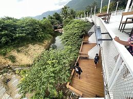 Baan Apa Erawan Resort