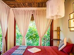 Pu Luong Jungle Lodge