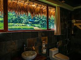 Pu Luong Jungle Lodge