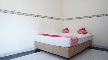 OYO 91900 Wisma Amrach