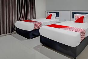 OYO 91900 Wisma Amrach