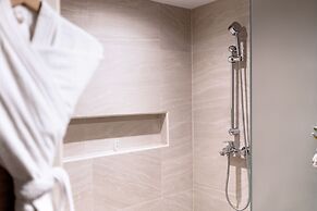 Canyon Hotels & Resorts Boracay