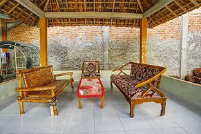 OYO Life 91068 Penginapan Way Semaka Syariah