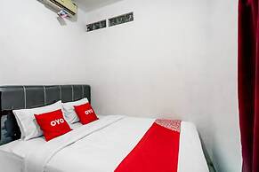 OYO 91110 Wilson HomestayNearRSU Bunda Thamrin