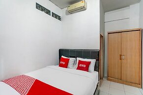 OYO 91110 Wilson HomestayNearRSU Bunda Thamrin