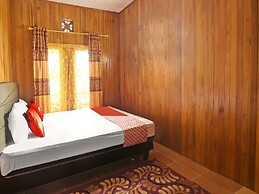 OYO Homes 91118 Homesstay Desa Wisata Budo Near Desa Wisata Budo