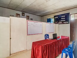 OYO Homes 91148 Homesstay Desa Wisata Bahoi Near Ekowisata Mangrove De